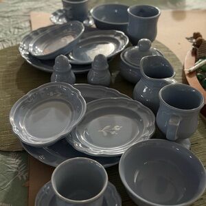 Pfaltzgraff baby blue Glazed Ceramic Dinnerware Set for 2